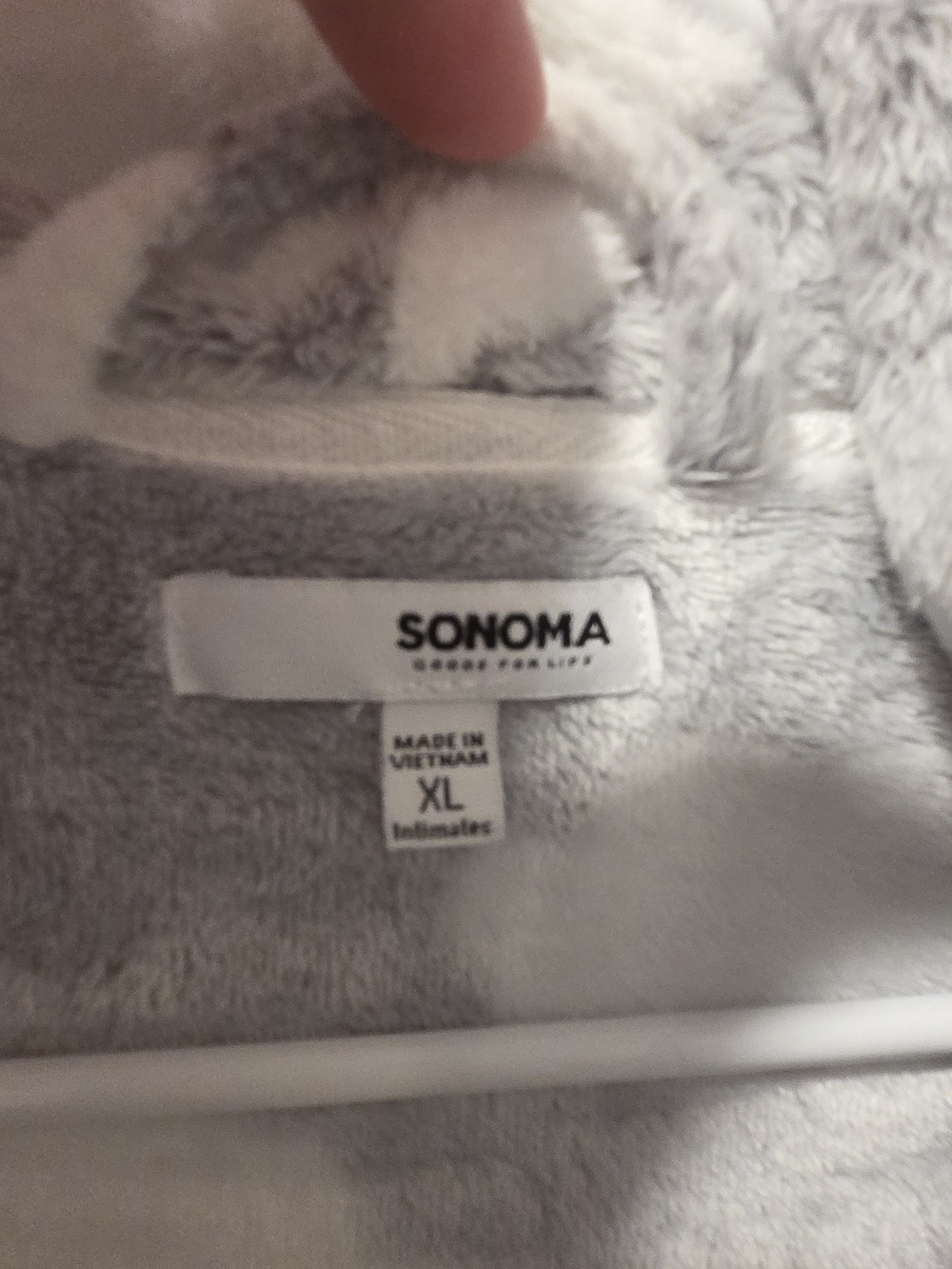 Sonoma Plush Cloud-Print Robe in Gray and White - Picture 3 of 3